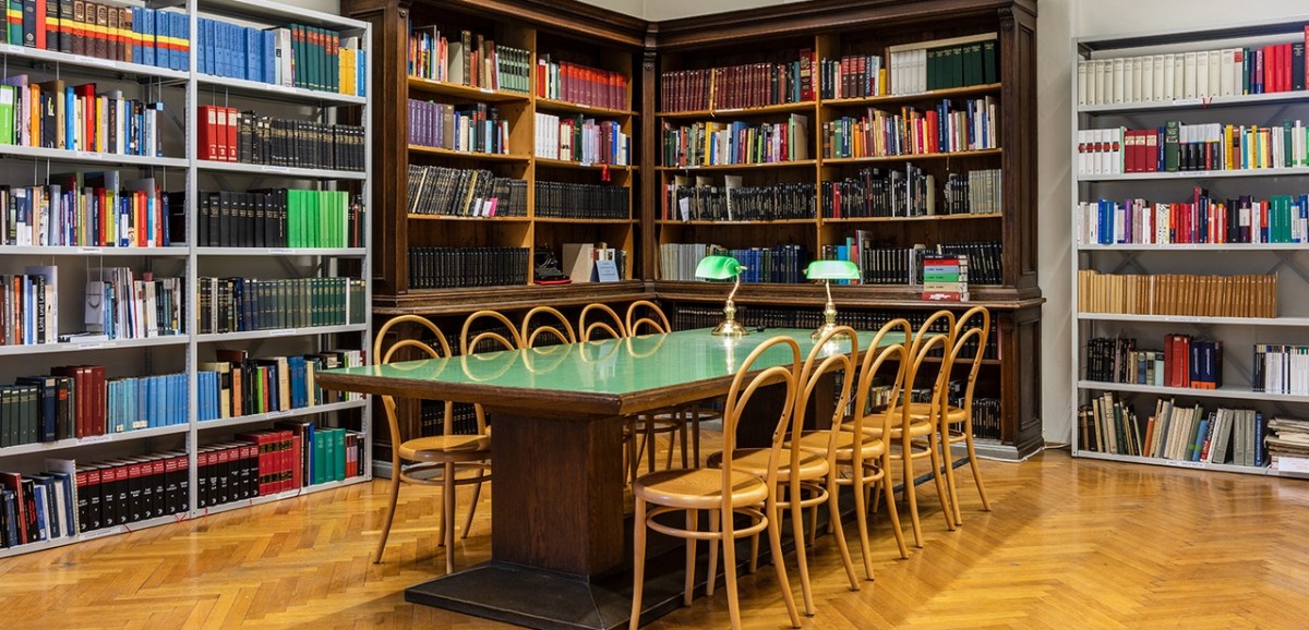 : Lesesaal, Bibliothek Volkskundemuseum Wien. Foto: Matthias Klos © Volkskundemuseum Wien