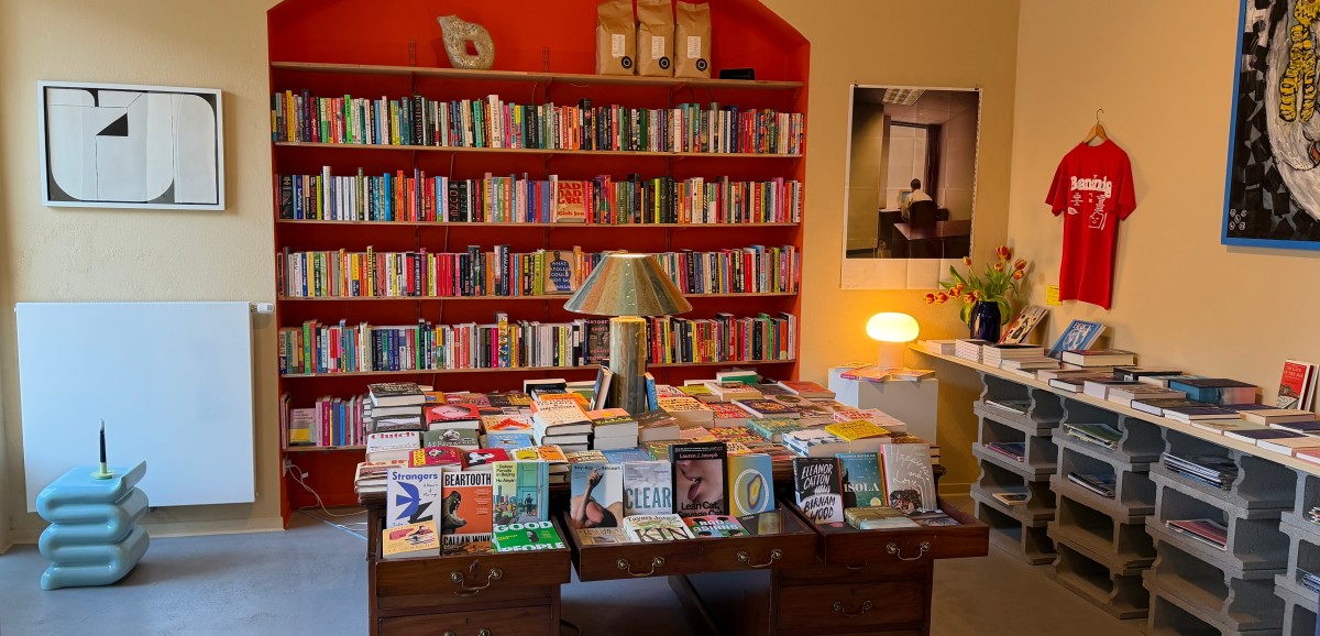 : © HAFI Books + Coffee