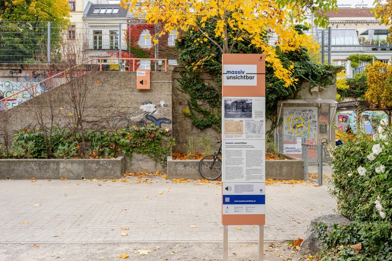 massiv unsichtbar - Forschungs- und Erinnerungsprojekt zum Luftschutzbunker Schönbornpark. Foto: Kollektiv Fischka / Kramar