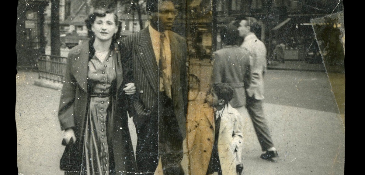 : Freddie mit seiner Mutter und ihrem Lebensgefährten, Paris, ca. 1953
Foto: Sammlung Lost in Administration