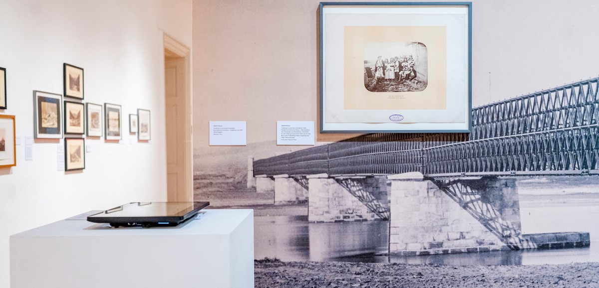 : Ausstellung "Ölrausch und Huzulenkult" im Volkskundemuseum Wien. Foto: Kollektiv Fischka / Kramar © Volkskundemuseum Wien