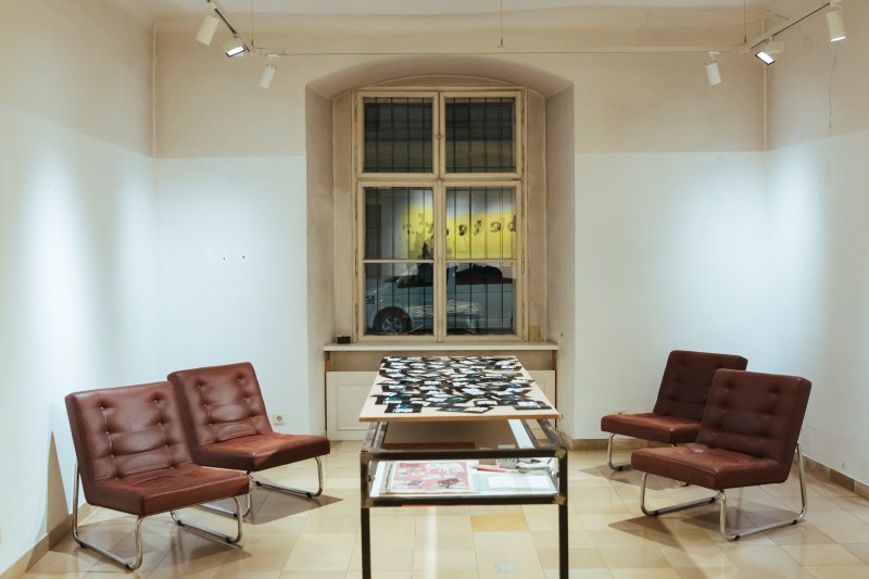 : MUSMIG – Direktionszimmer. Foto: Stefanie Freynschlag / Kollektiv Fischka © Volkskundemuseum Wien